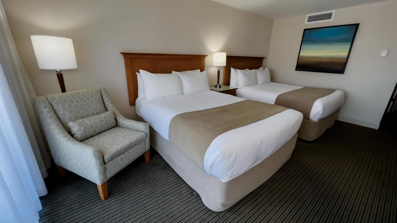 Coast Capri Hotel Kelowna Ngoại thất bức ảnh